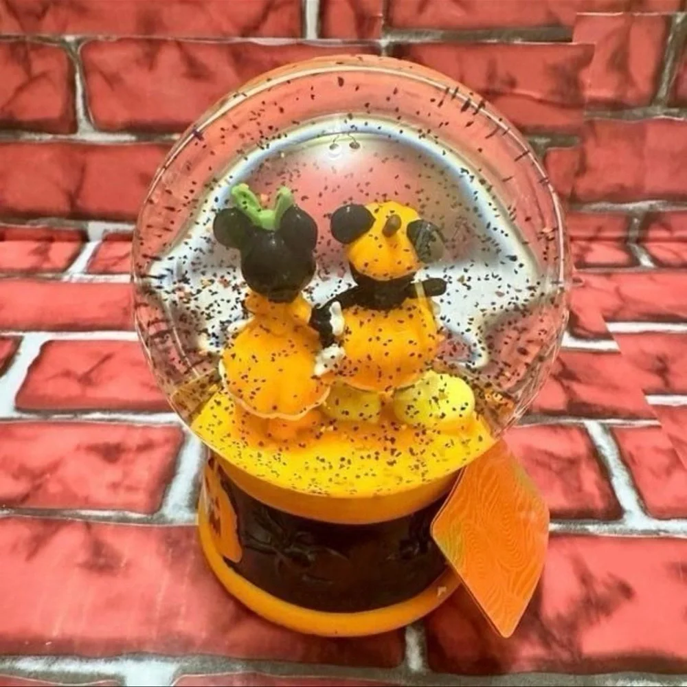 Disney Mickey & Minnie Happy Halloween Snow Globe
